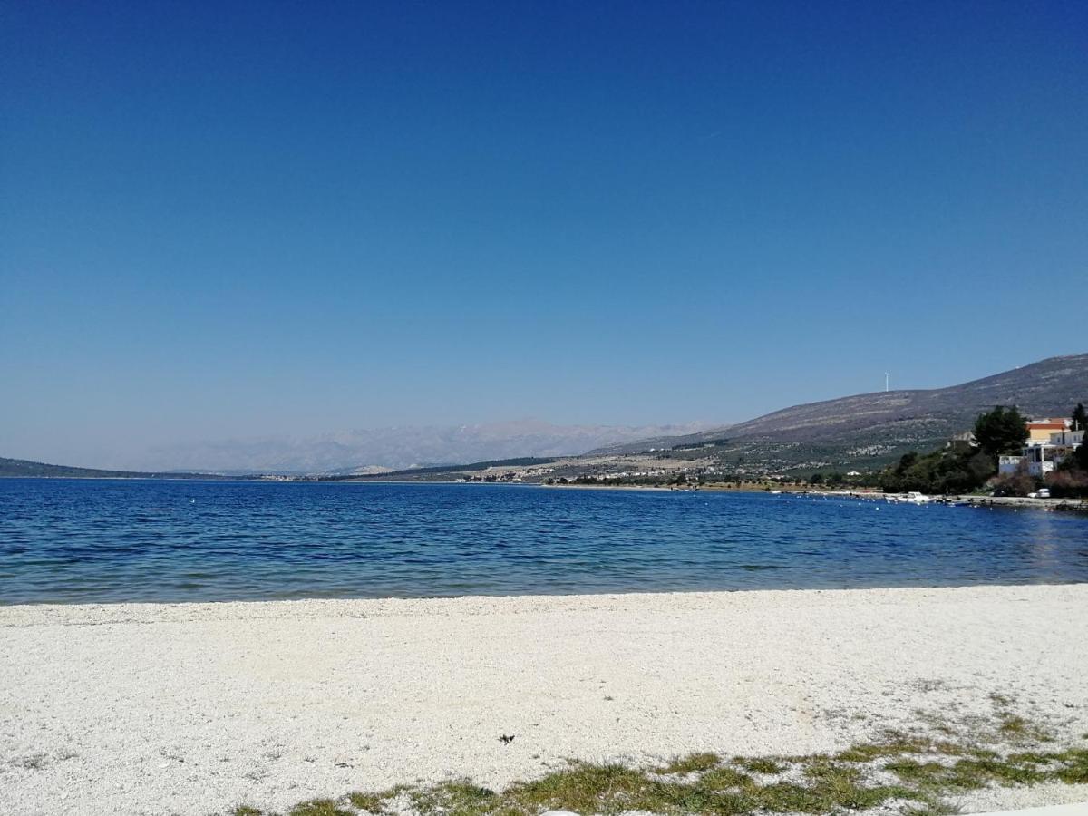 Apartmani Dupor Gornji Karin Esterno foto